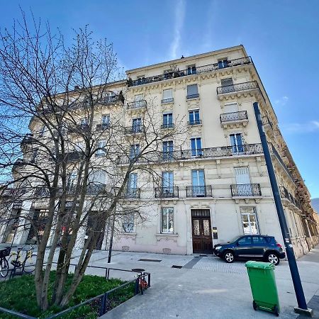 La Loge Parisienne 300M Gare Bastille Telepherique グルノーブル エクステリア 写真